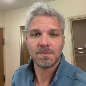 Meet your Posher, Carl